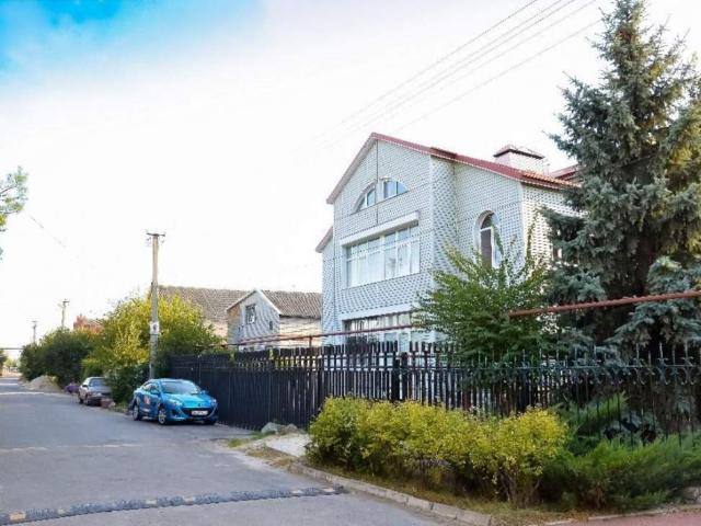 дом 505 m2 Подгородное