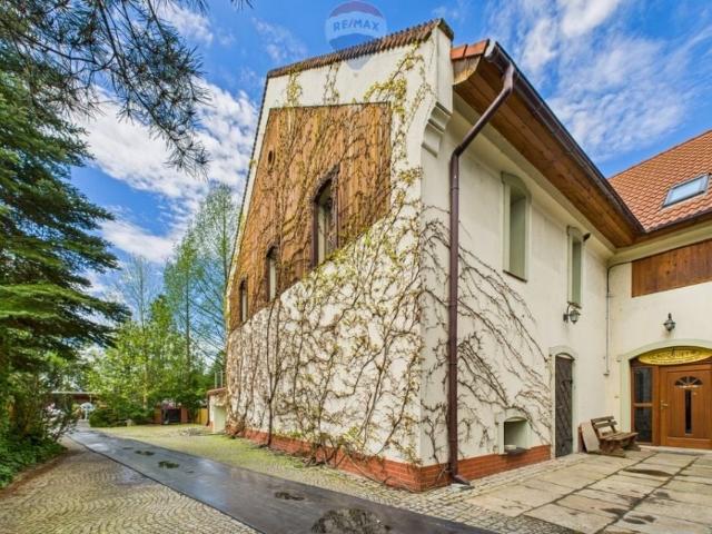 Dom 560 m², Szczodre