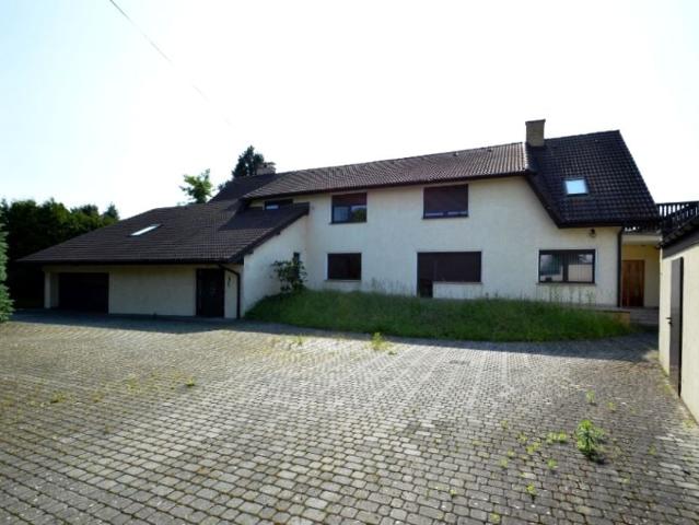 Dom 581,62 m², Biadacz