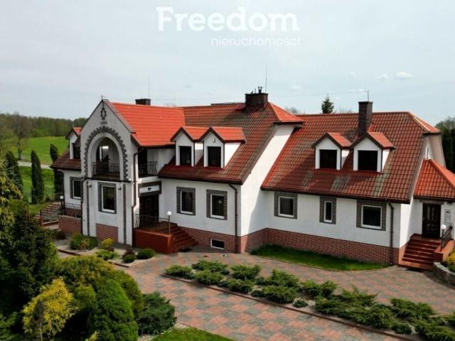 Dom 647 m², Bakaniuk