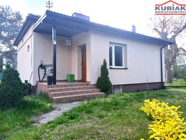 Dom 73 m², Kanie