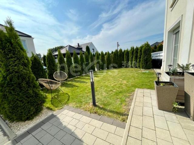 Dom 73 m², Spalice