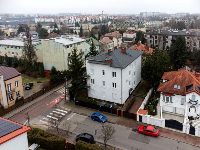 Dom 750 m², Warszawa