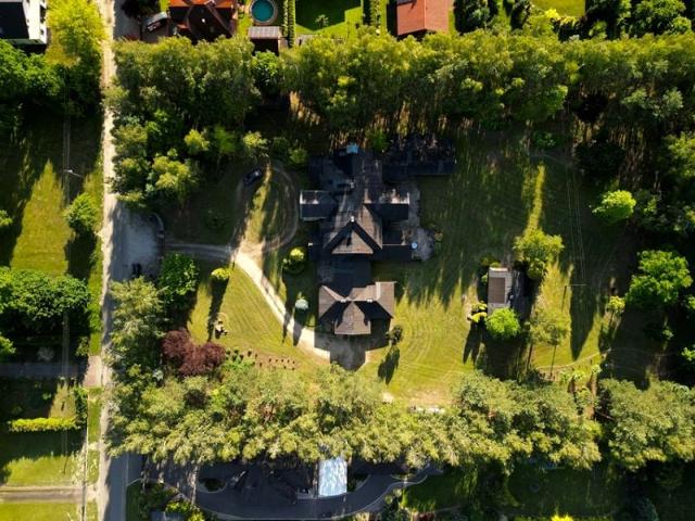 Dom 771 m², Jadwinin
