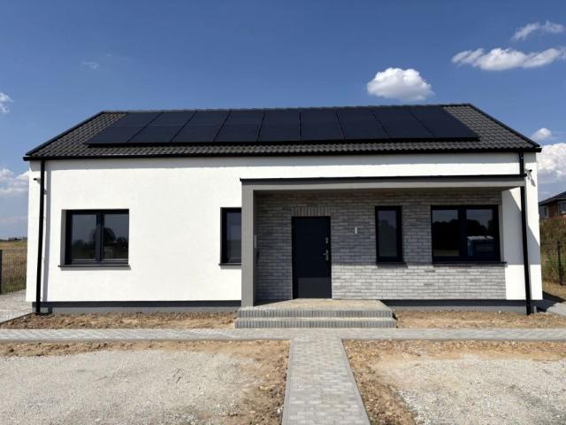 Dom 80 m², Milicz