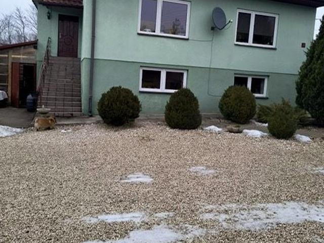 Dom 80 m², Olganów