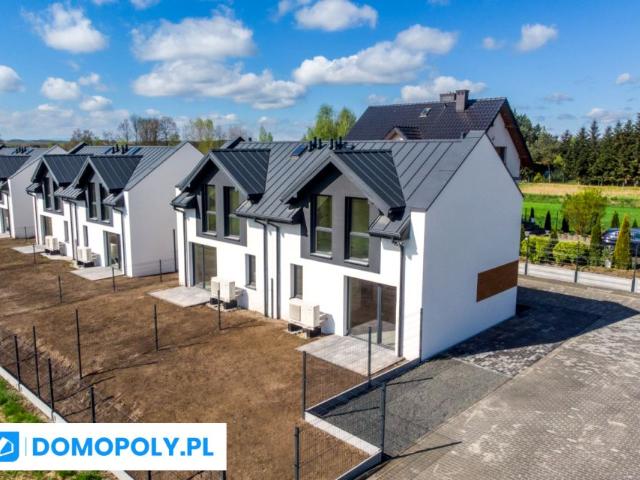 Dom 83 m², Cholerzyn
