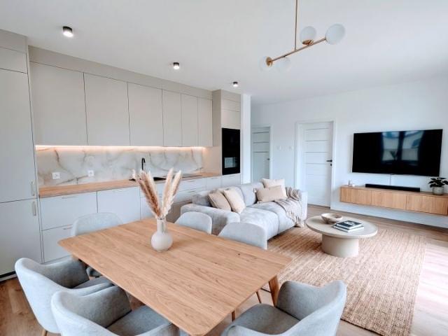 Dom 84 m², Gniewomirowice