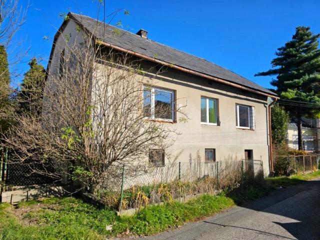 Dom 88 m², Regulice