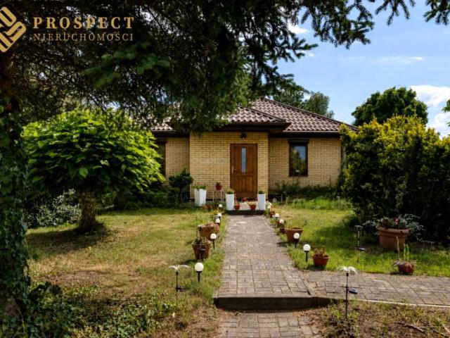 Dom 93 m², Czernica