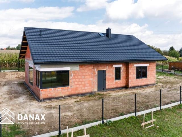 Dom 99,83 m², Widoma