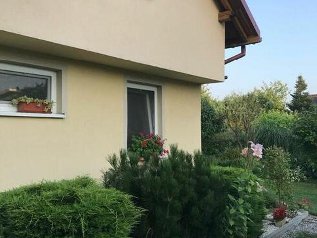 Dom całoroczny 60 m² + działka 13,5 ar + drewniany domek 30