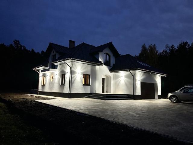 Dom, Białobrzegi, 255.00 m², sprzedam dom
