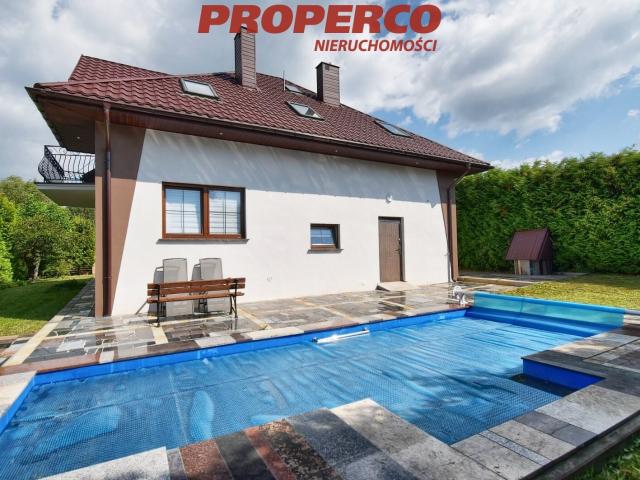 Dom, Bieliny, 134.31 m², sprzedam dom