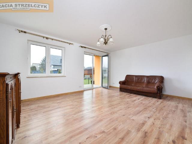 Dom, Bieniewice, 122.00 m², sprzedam dom