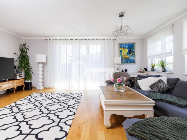 Dom bliźniaczy 226 m² w Małym Kacku polecam