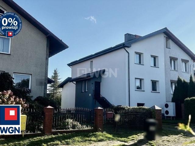 Dom bliźniak 135 m2 z ogrzewaniem fotowoltaika i pompa