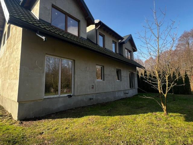 Dom bliźniak 302 m2 w otulinie lasu, blisko Suntago