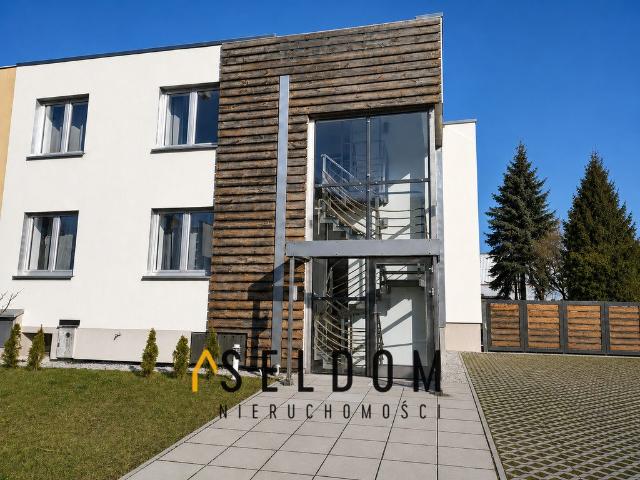Dom bliźniak 4 mieszkania, gotowy inwestycja polecam