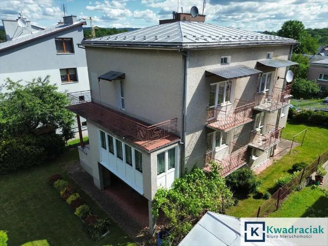 Dom bliźniak 75 m² z ogrodem i garażem w centrum Krosna