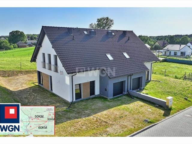 Dom bliźniak w stanie deweloperskim, 149 m2, ogród
