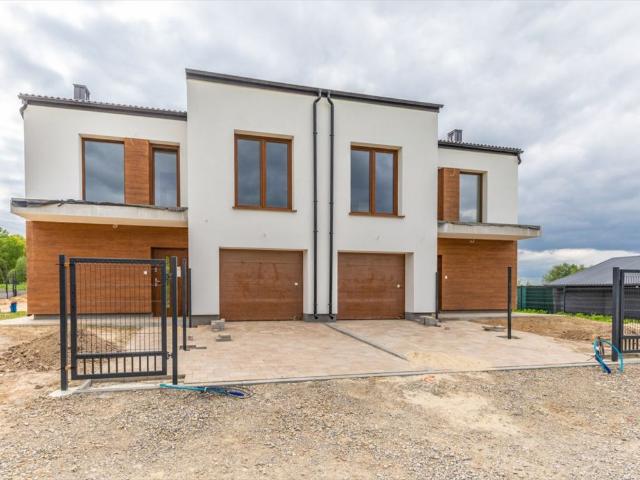 Dom bliźniak z garażem, 120,77 m2, ogród, alarm