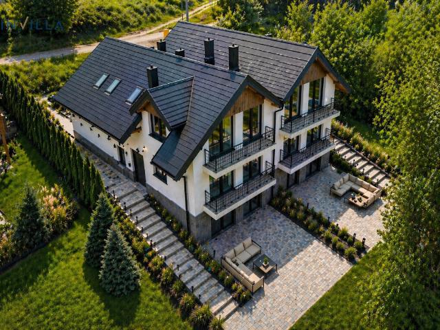 Dom, Brzozówka, 251.00 m², sprzedam dom
