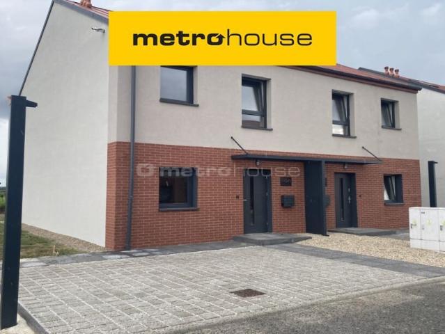 Dom, Dąbrowa, 94.00 m², sprzedam dom