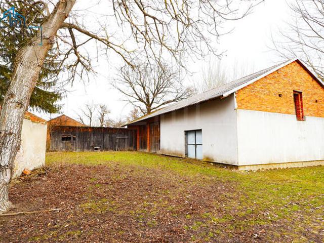 Dom do remontu + budynek 280 m², 25 arów