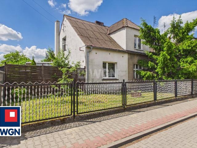 Dom do remontu na dużej działce 800 m2 w Kościanie