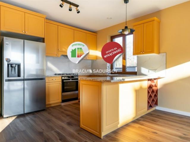 Dom do wynajęcia woj. małopolskie. Modlniczka, ul. Palmowa, 8 000 PLN, 251,37 m2