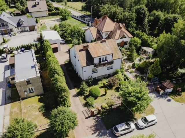 Dom dla dwóch pokoleń lub pod inwestycję • Piękna