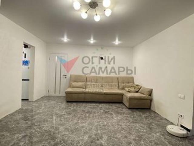Дом крытый соломой на продажу: Самара, Красноглинский Самарская Область