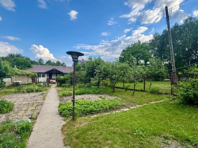 Zapraszam do obejrzenia domu 134 m² z dużą działką w Kielcach