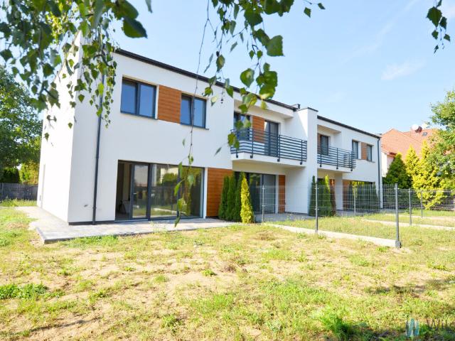 Dom, Łomianki, Centralne, 120.00 m², sprzedam dom