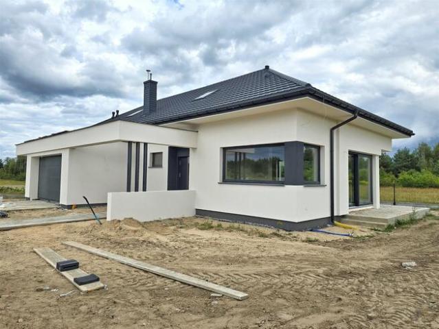 Dom Małęczyn gm. Gózd, Dębowa