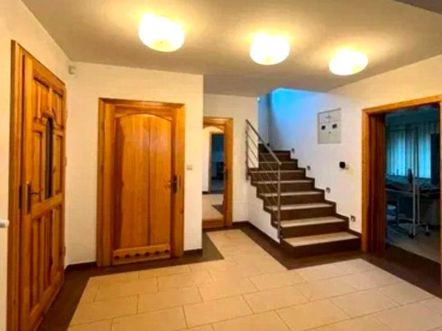 Dom na Klimzowcu do wynajęcia pod działalność ul. Szczecińska, Chorzów, Klimzowiec