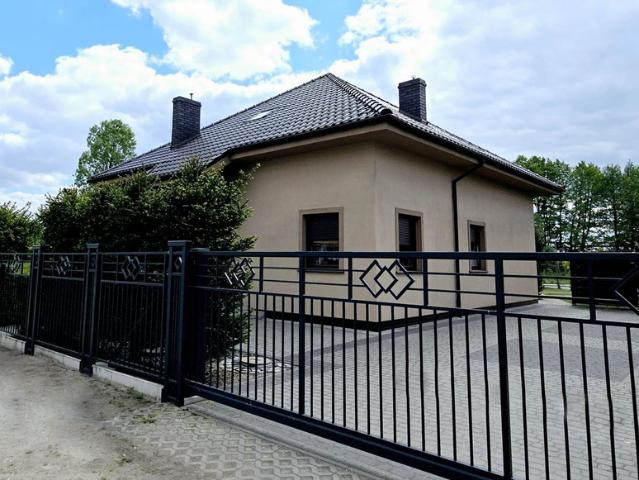 Dom na sprzedaż