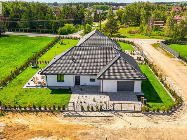 Dom na sprzedaż 4 pokoje toruński, 160 m2, działka 810 m2