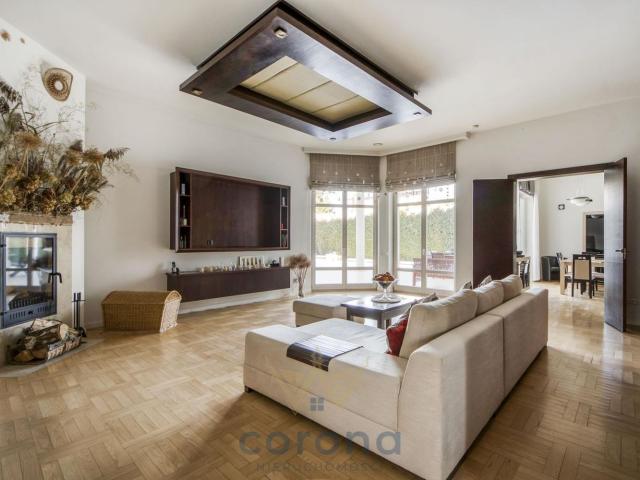Dom na sprzedaż 5 pokoi warszawski zachodni, 300 m2, działka 1510 m2