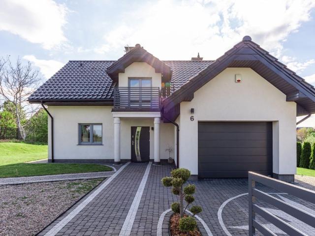 Dom na sprzedaż 4 pokoje wejherowski, 168 m2, działka 927 m2