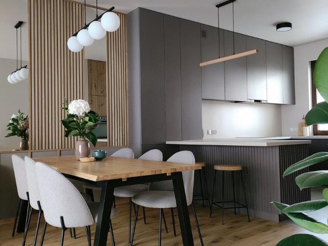 Dom na sprzedaż 4 pokoje wrocławski, 96 m2, działka 275 m2