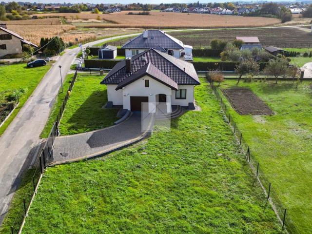 Dom na sprzedaż 4 pokoje jarosławski, 133 m2, działka 1208 m2