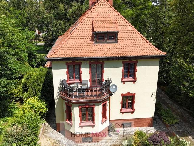 Dom na sprzedaż 4 pokoje Legnica, 338 m2, działka 867 m2