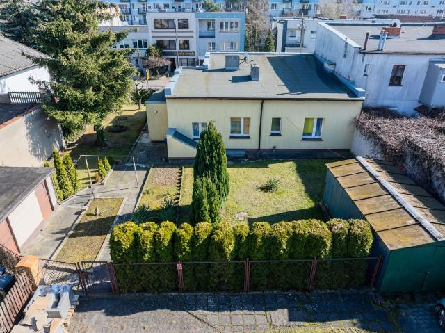 Dom na sprzedaż 4 pokoje Poznań Stare Miasto, 108,57 m2, działka 511 m2