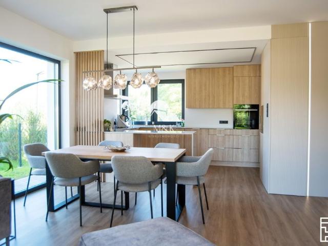 Dom na sprzedaż 4 pokoje pruszkowski, 156 m2, działka 745 m2