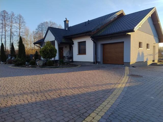 Dom na sprzedaż