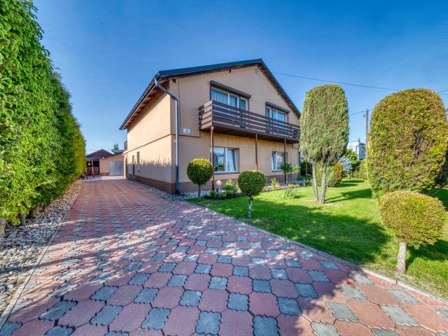 Dom na sprzedaż 5 pokoi bydgoski, 220 m2, działka 697 m2