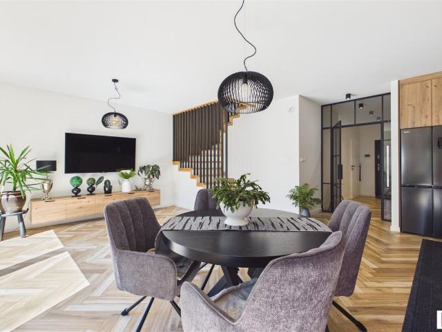 Dom na sprzedaż 5 pokoi Bydgoszcz Czyżkówko, 122 m2, działka 270 m2