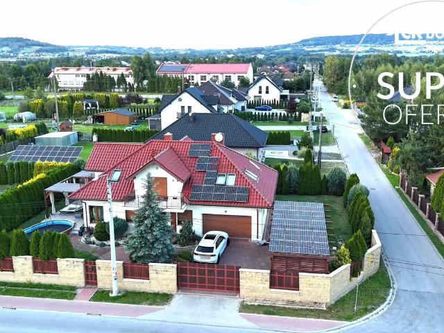 Dom na sprzedaż 5 pokoi kielecki, 230 m2, działka 920 m2